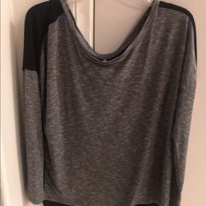 Light weight long sleeve cute shirt 👚